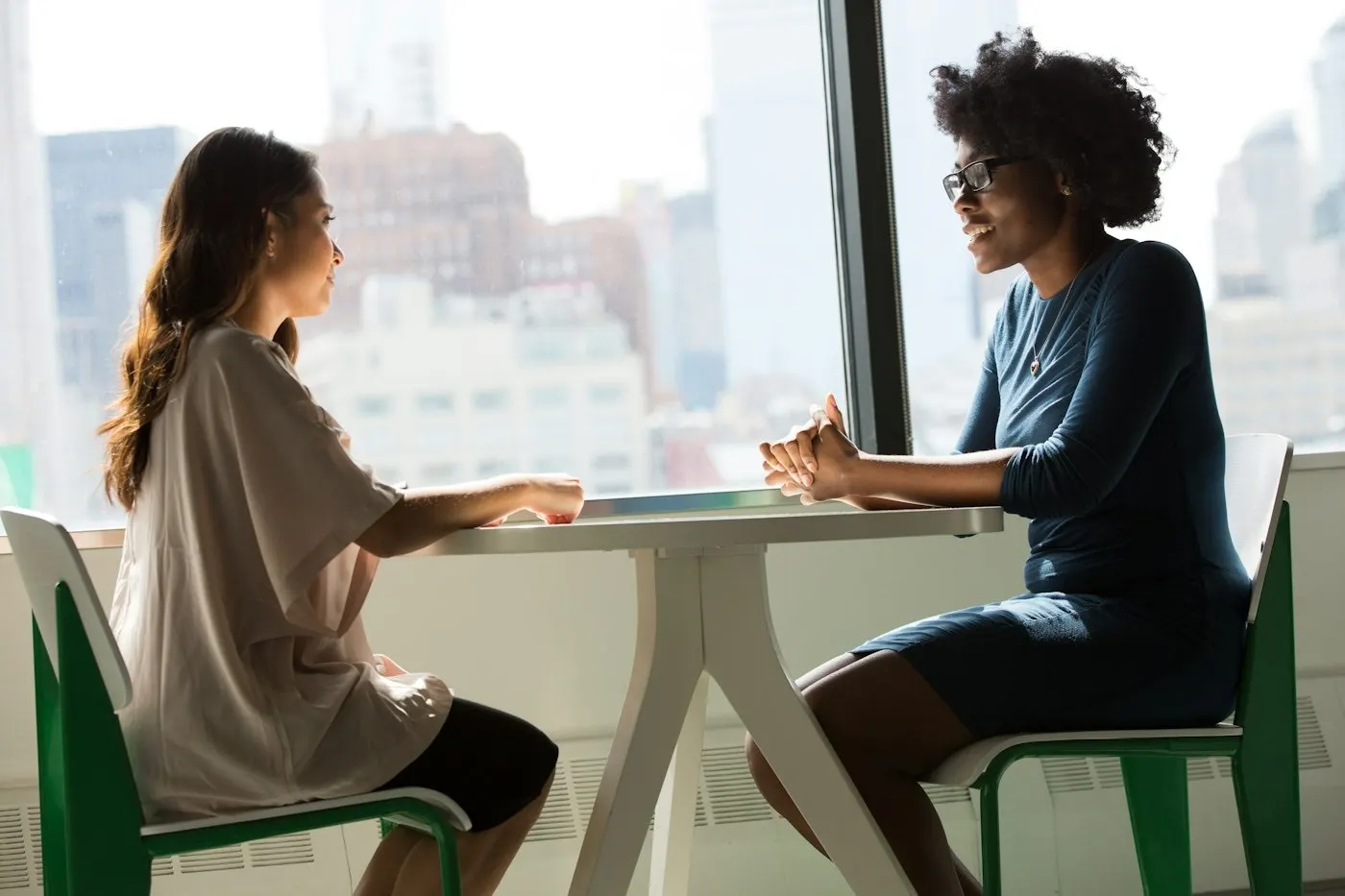 Entretien deux femmes : Direction et DSI