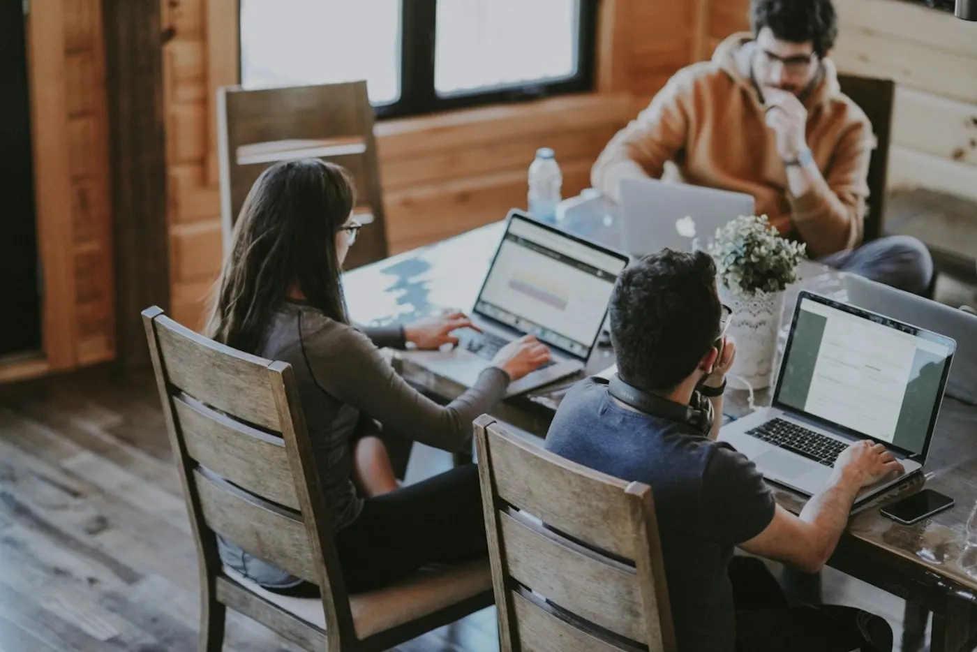 Collaborateurs Genèse en atelier de travail