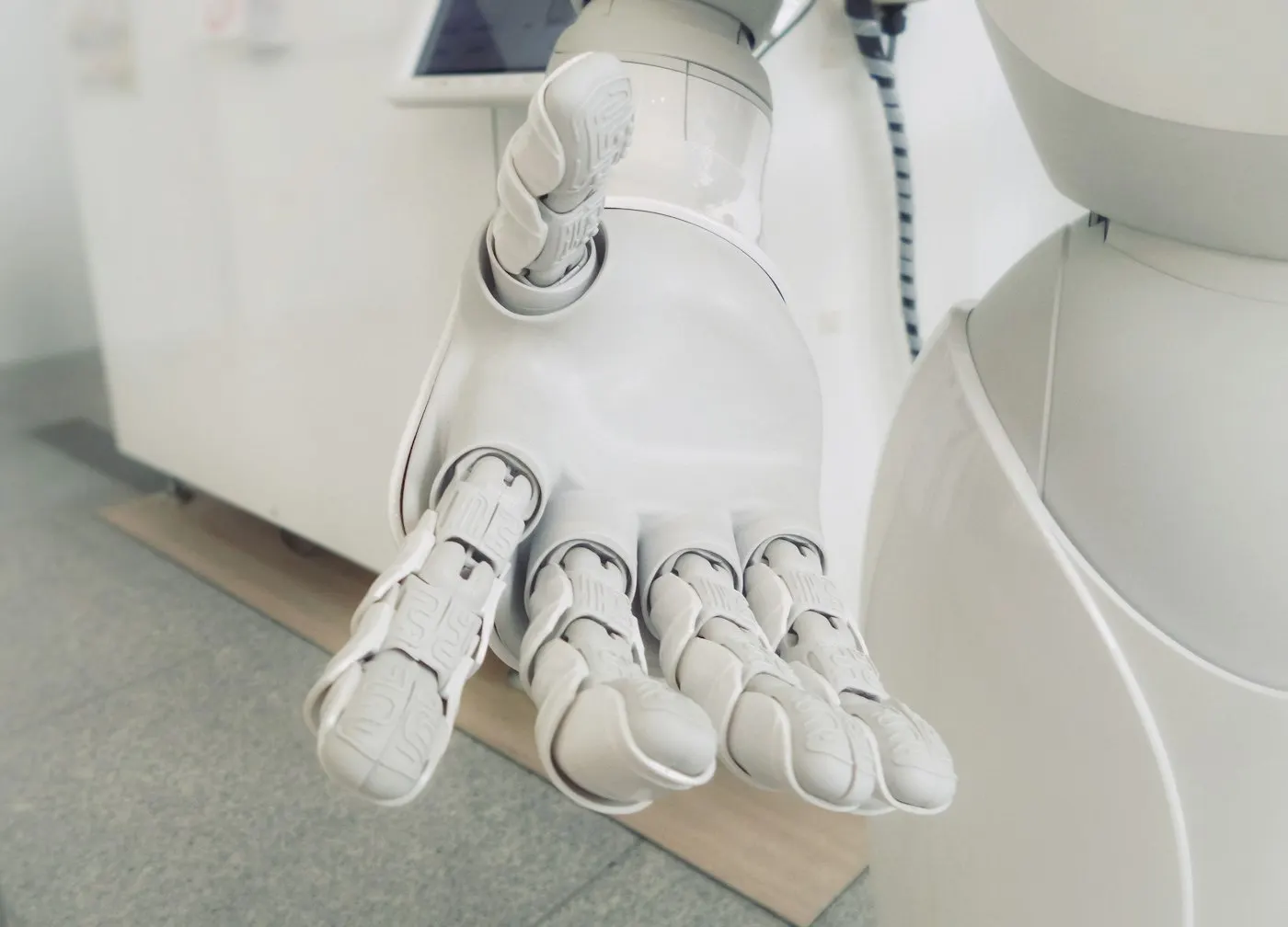 Main robot blanc : Suivi de production